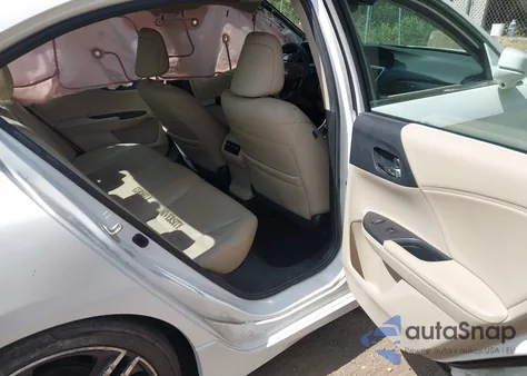 2016 Honda Accord Touring из США, поврежденный, VIN 1HGCR3F93GA030268